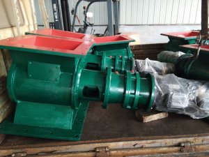 卸料器400-400電機螺旋軸可拆卸笠志環(huán)保