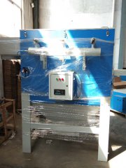 8個濾筒 濾筒除塵器生產(chǎn)廠家可制做各類型濾筒除塵器批發(fā)零售