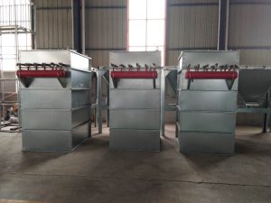 光氧凈化器 油煙凈化器  等離子凈化器 移動除塵器笠志環(huán)保