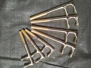 套筒  異型螺栓  扳手各種型號均生產(chǎn)